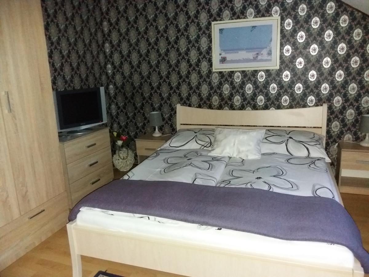 Kaiser Apartman Hévíz المظهر الخارجي الصورة